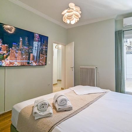 Boutique Acropolis Apartment By Cloudkeys - Just 5 Minutes Walk To Acropolis Museum เอเธนส์ ภายนอก รูปภาพ